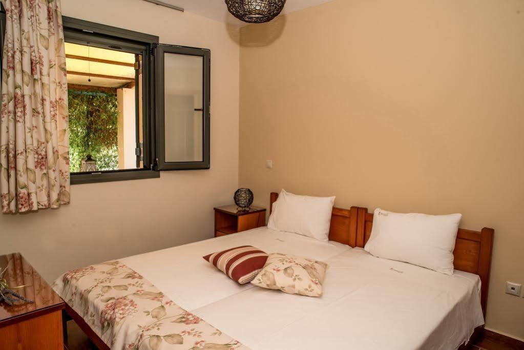 Korallis Villas Livathos (Kefalonia) Exterior foto